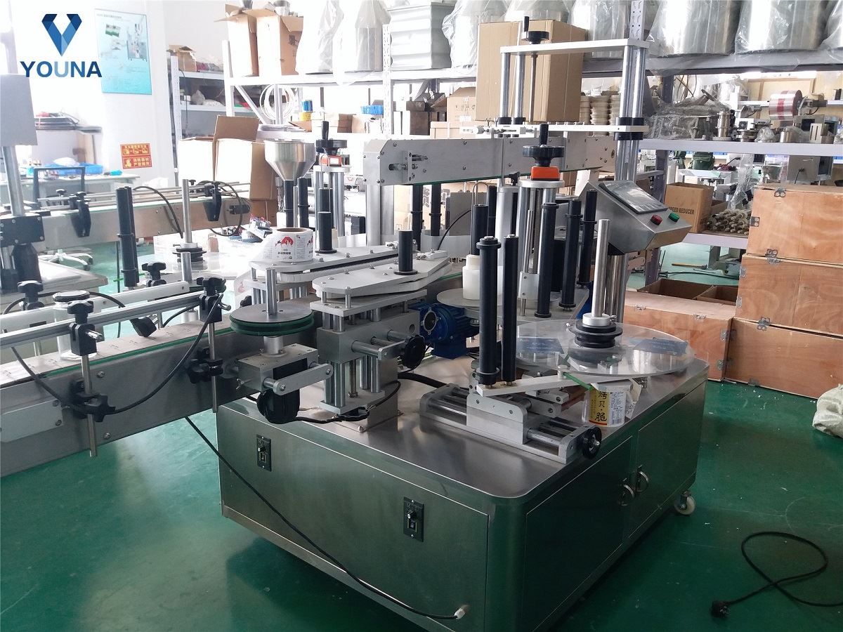 automatic labeling machine