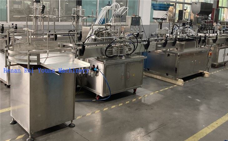 Bottle Filling Capping Labeling Machine